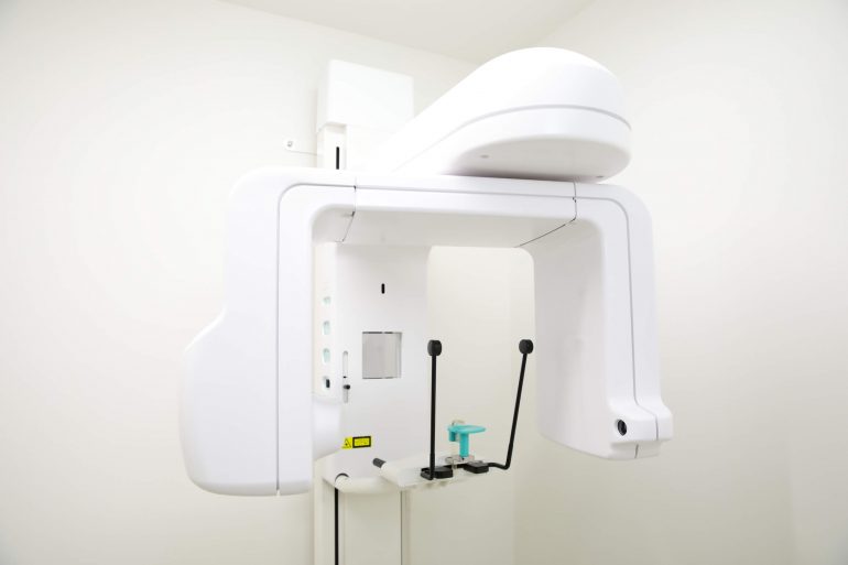 正確な診断のための歯科用CT